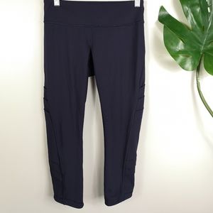 Lululemon navy blue crops